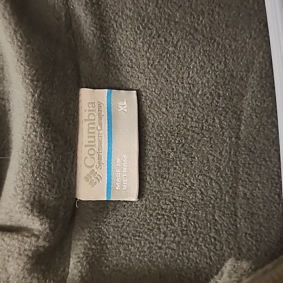 Columbia Vest - Picture 3 of 7